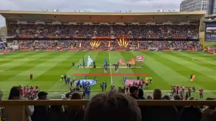 Vue Molineux Section W4