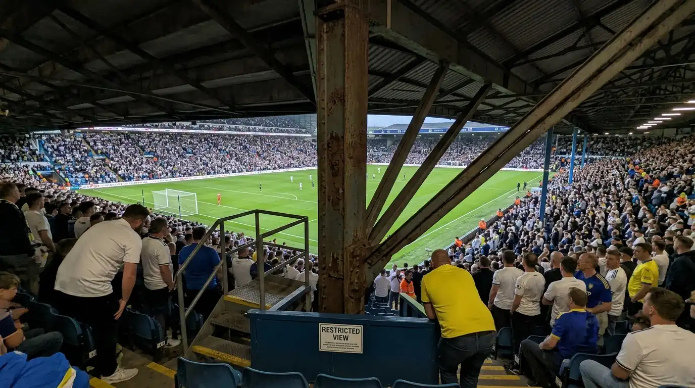 La pire place où s’asseoir à Elland Road background image